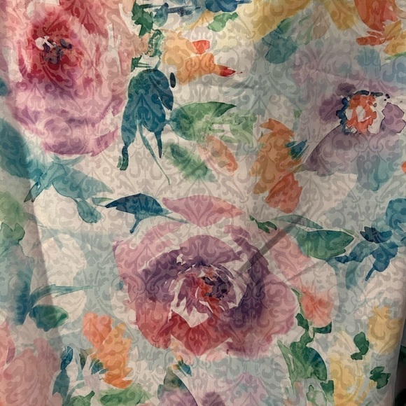 Alfred Dunner NWT Multi Colored Floral Button Down Collared Blouse - Picture 4 of 10